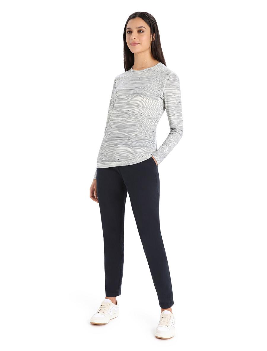 Women's Icebreaker Merino 200 Oasis Long Sleeve Crewe Ski Tracks Base Layers Snow / Midnight Navy | CA 1125OKIR